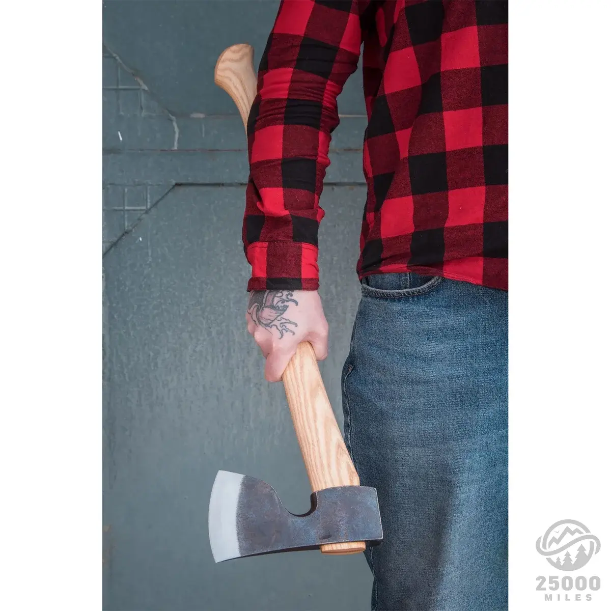 anika_33942001 main image