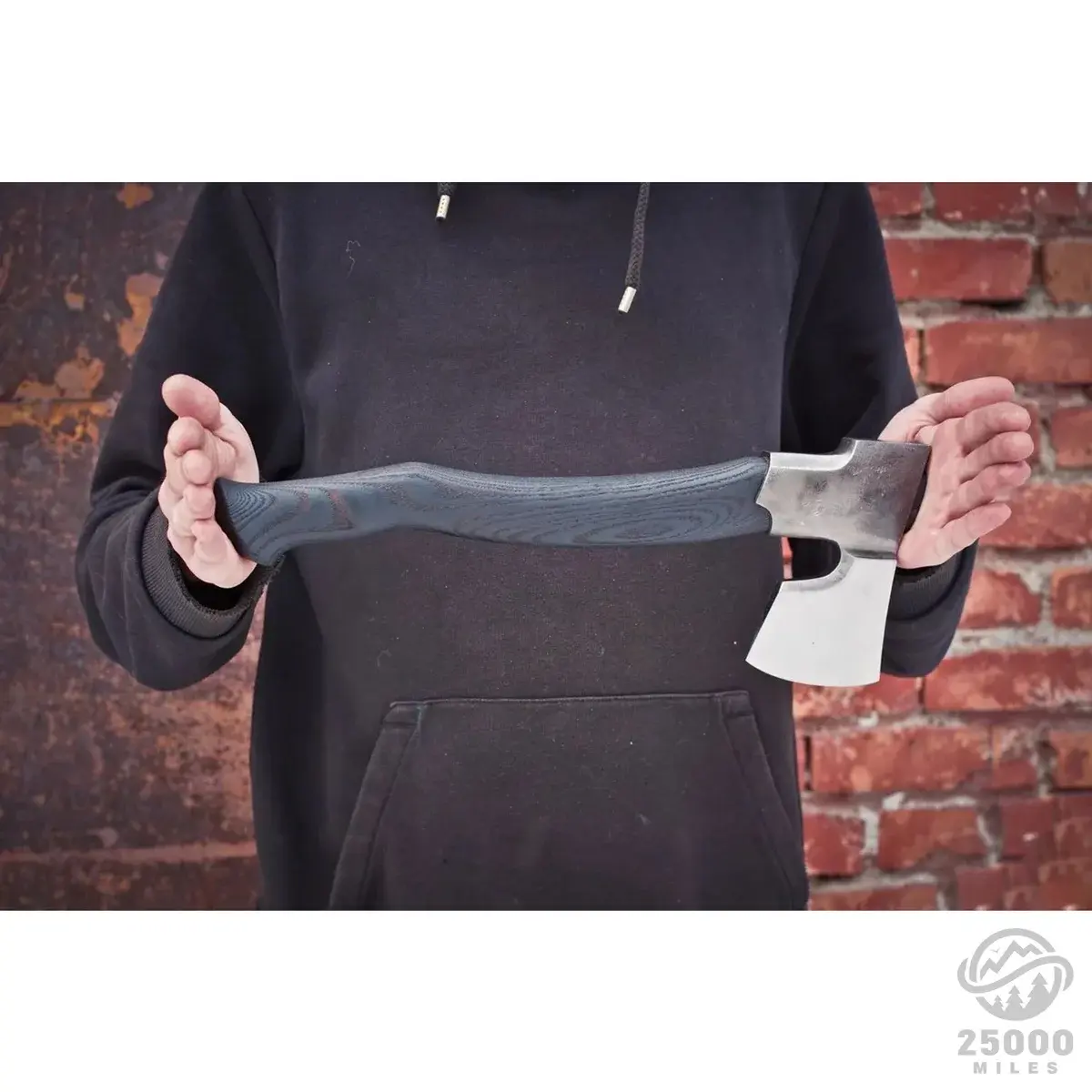 anika_QGl5Gp4PsFU main image